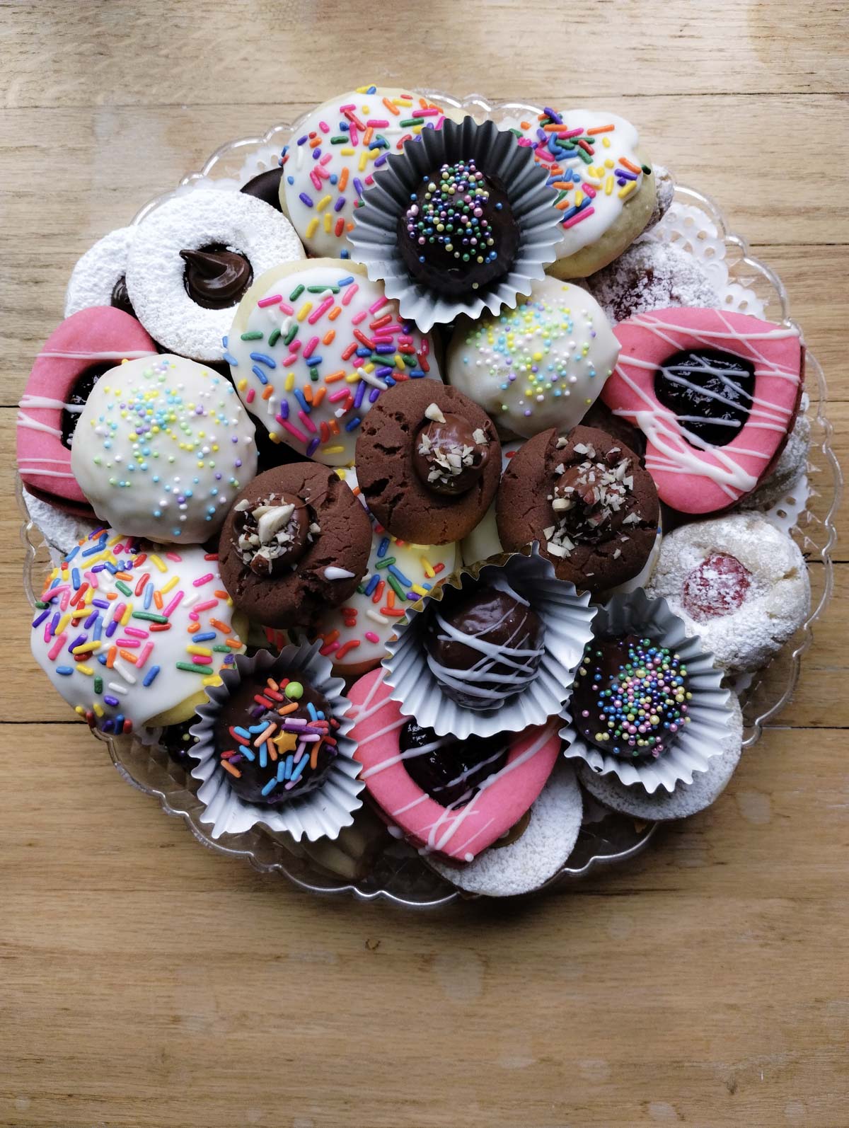 La vita è bella cookies tray ready for shipping or delivery.