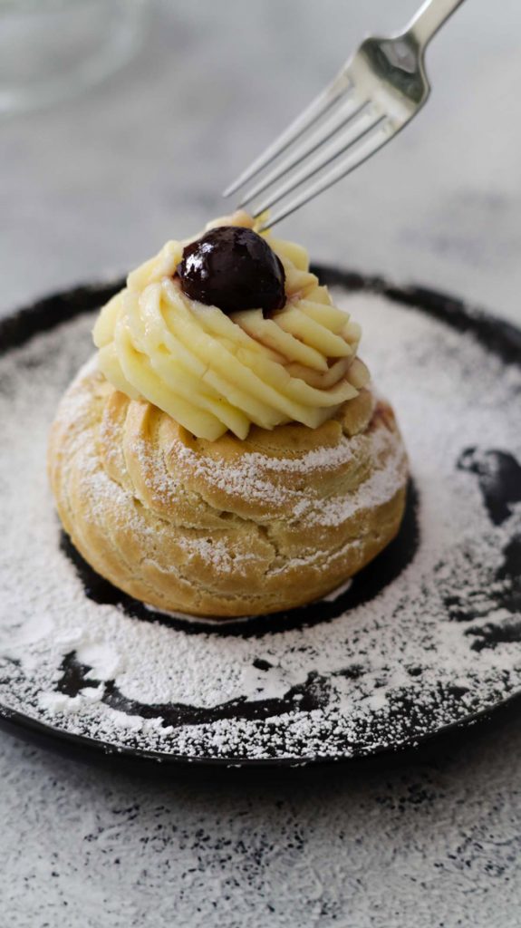 Dessert and cakes
