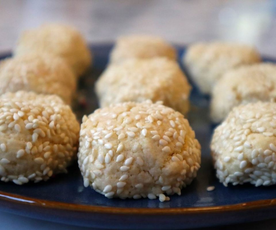 Reginelle – Sicilian Sesame Cookies from Palermo