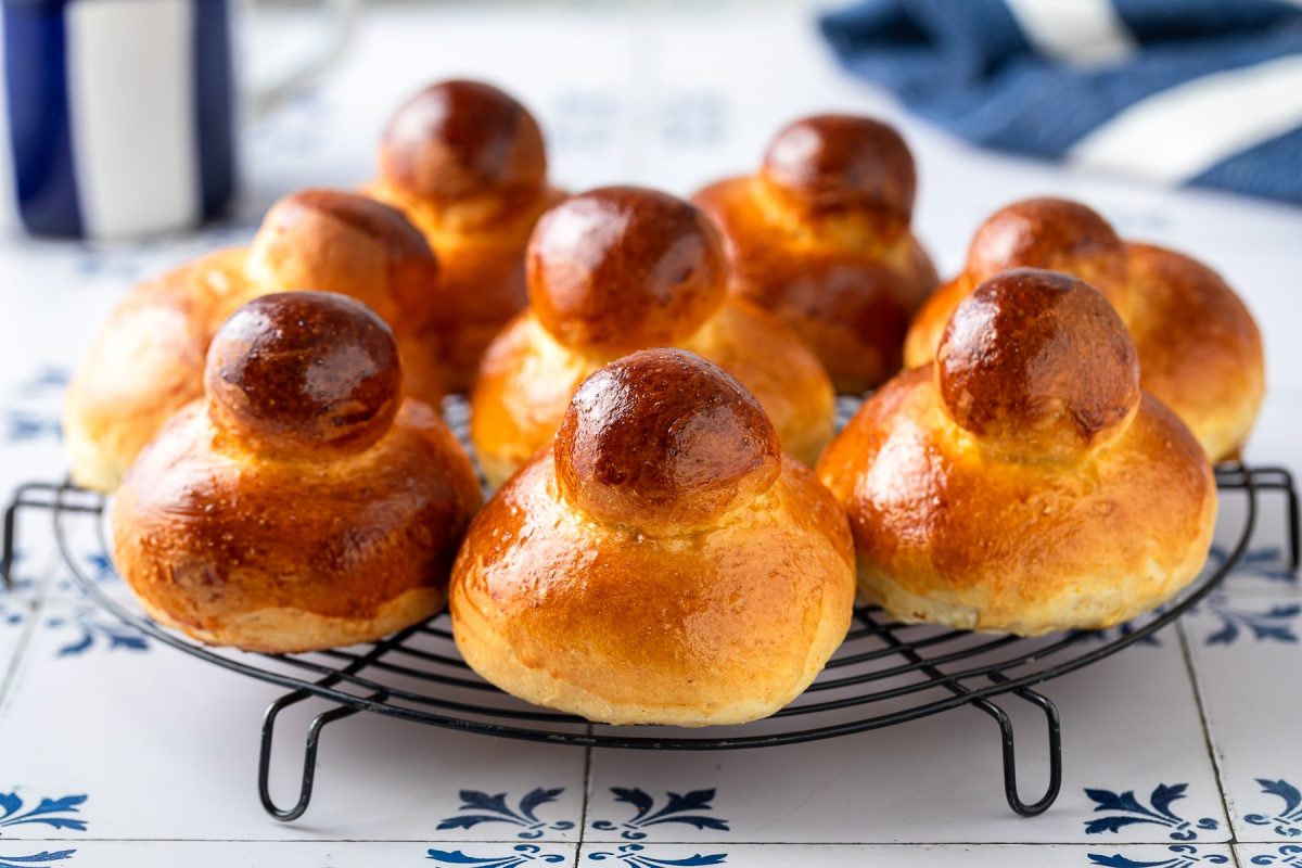 Briosce co Tuppo – Sicilian Sweet Brioche.
