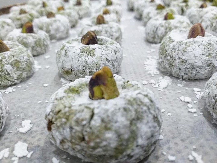 Paste di pistacchio. Pistacchio paste in closeup.