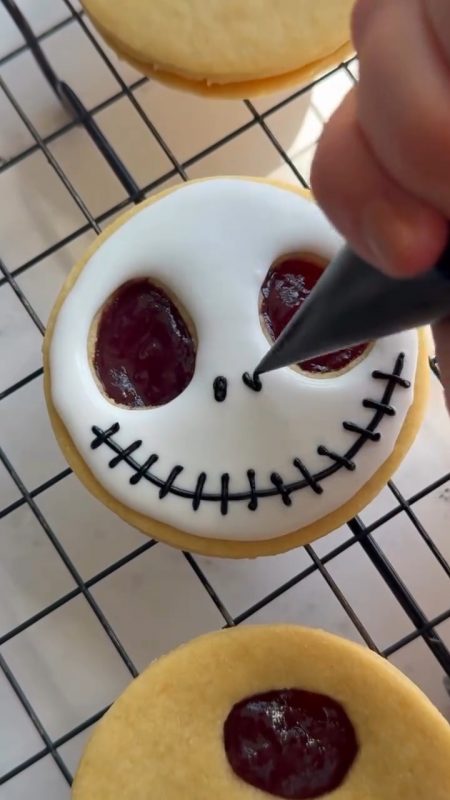 Jack Skellington Cookies (1 dozen) - Image 3