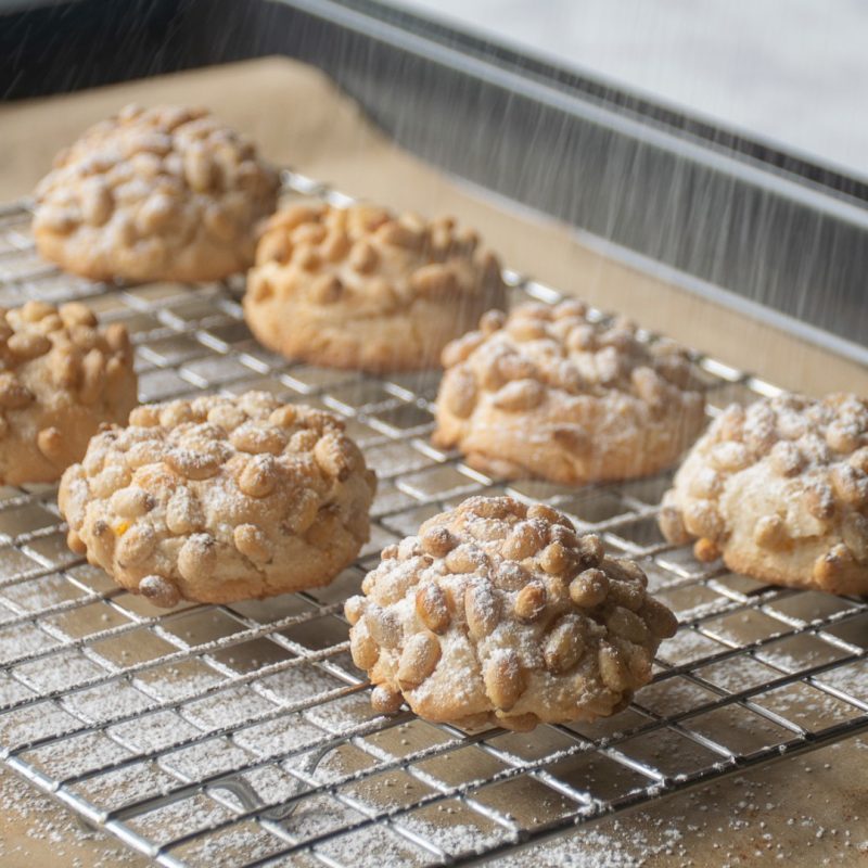 Pignoli cookies
